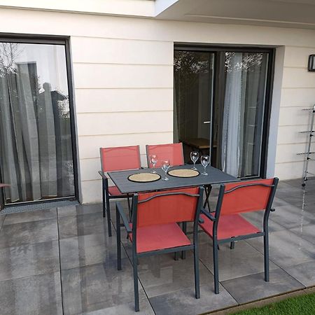 Disney - Paris 5 Min De Disney - Pk Prive Gratuit - 4 Personnes - Terrasse Jardin Шеси Екстериор снимка