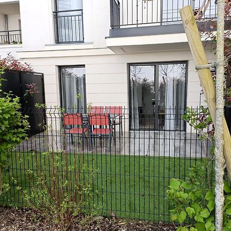 Disney - Paris 5 Min De Disney - Pk Prive Gratuit - 4 Personnes - Terrasse Jardin Шеси Екстериор снимка